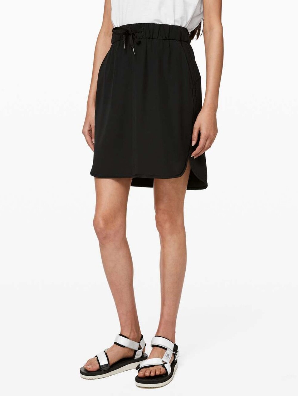 Lululemon On The Fly Skirt *Woven Color Black Size 8 Style Number: W8A87S